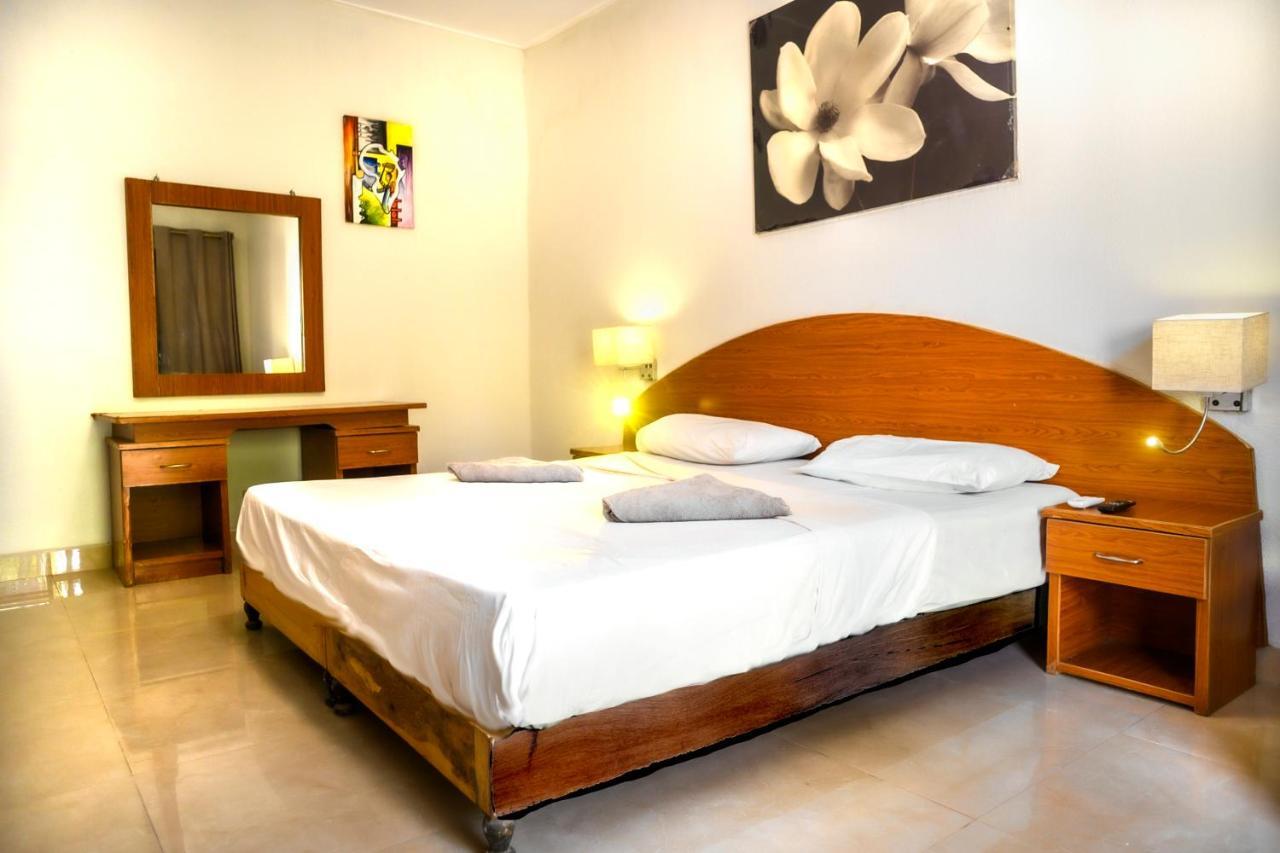 Palm Beach Hotel Коту Экстерьер фото